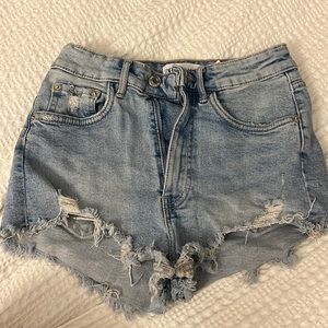 Zara Highwaisted Short